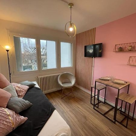 Rose, Studio Proche Centre Ville Caen Zewnętrze zdjęcie